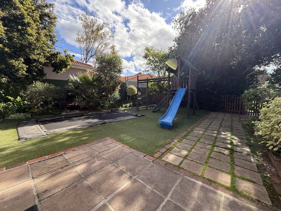 4 Bedroom Property for Sale in Pinelands Western Cape